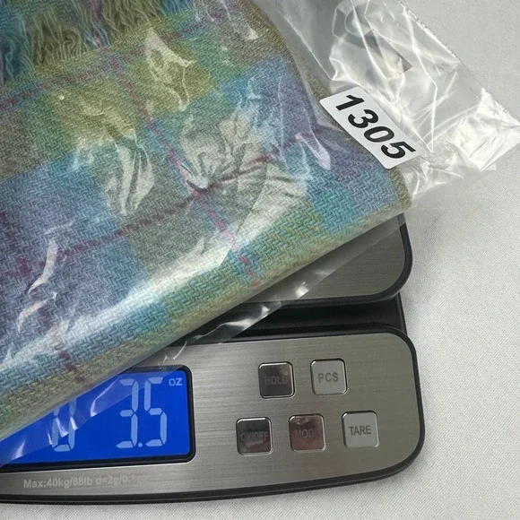 Helen Welsh Womens Plaid Scarf Wool Green Blue Purple Vintage Style - Picture 11 of 11